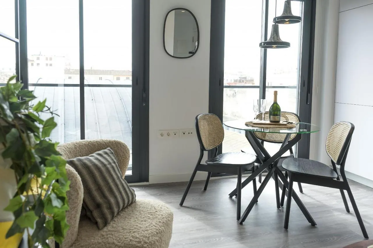 Apartamento Studio Don Rodrigo Of Malaga By Sharingco